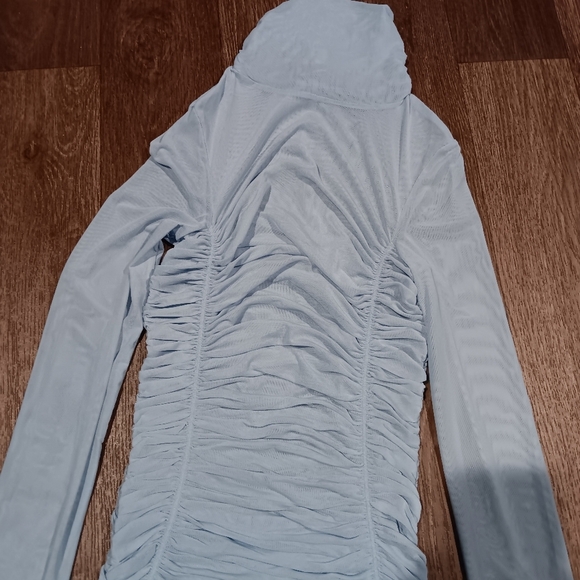 Free People Elegant Light Blue Ruched Bodysuit Size S New - Picture 2 of 5